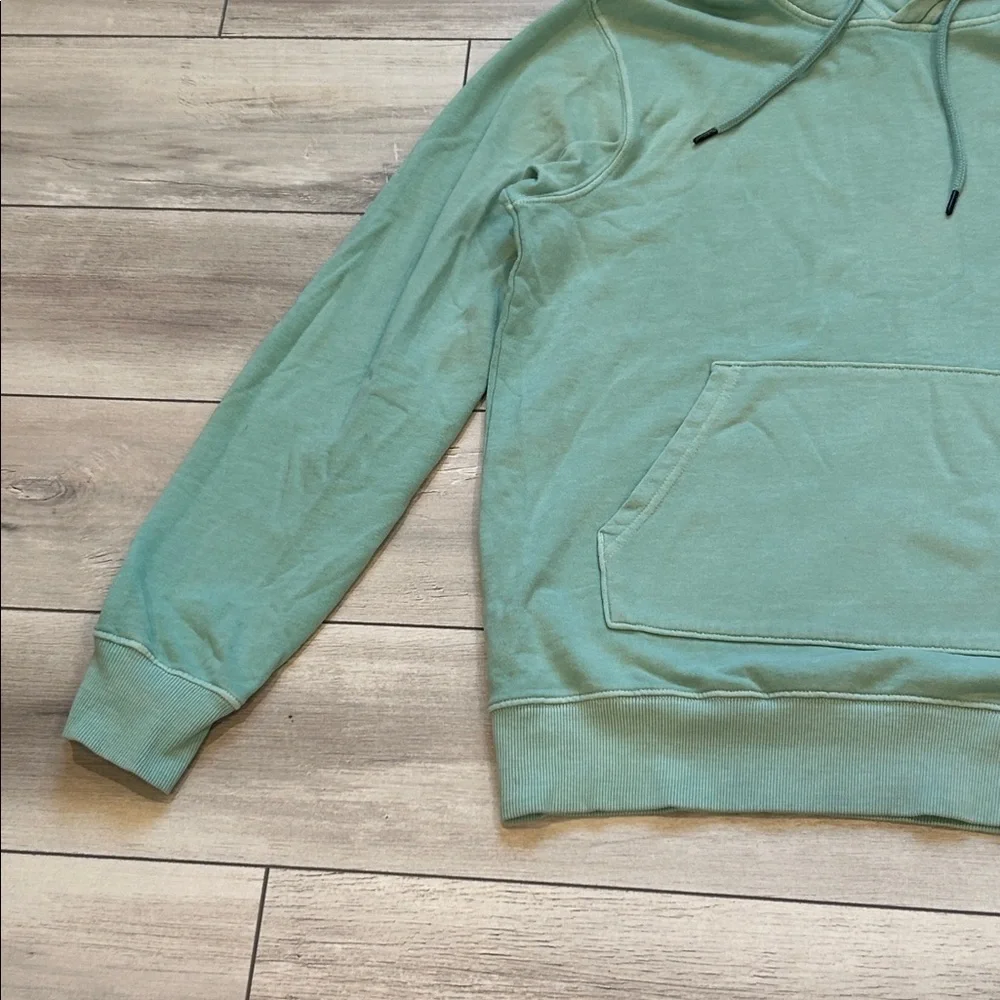 The North Face Men's mint green pull over hoodie size small